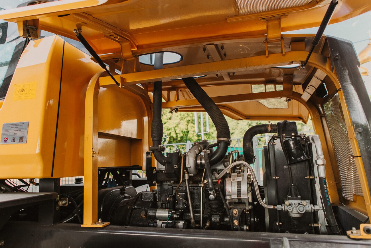 Фронтальный погрузчик HZM XC600 Арт 100230 — изображение 10